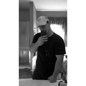 Meet your Posher, Kyle